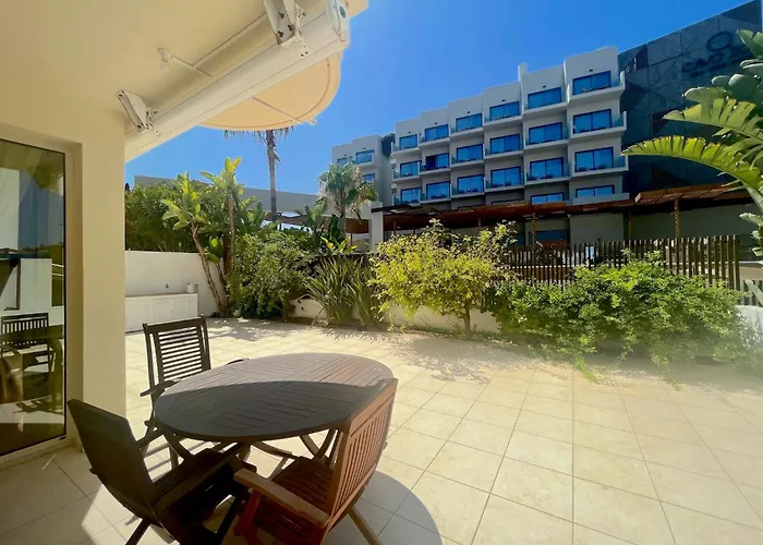 Platform 357 Mimoza With View *