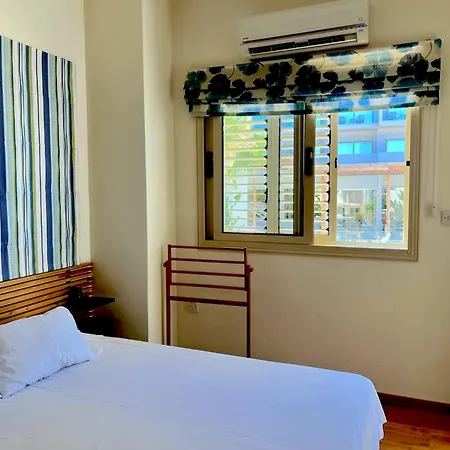 Platform 357 Mimoza With View 度假居 帕拉利米尼